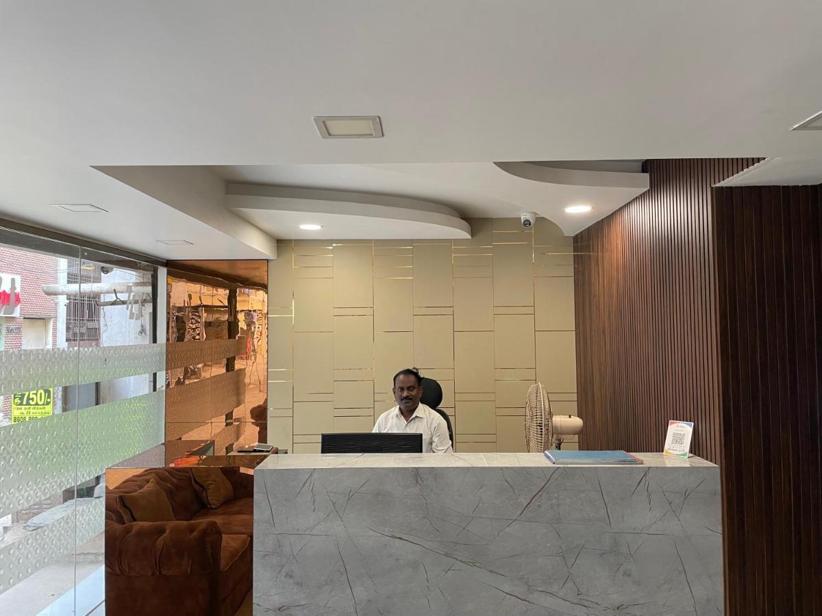 Hotel Joyce Chennai Exteriör bild